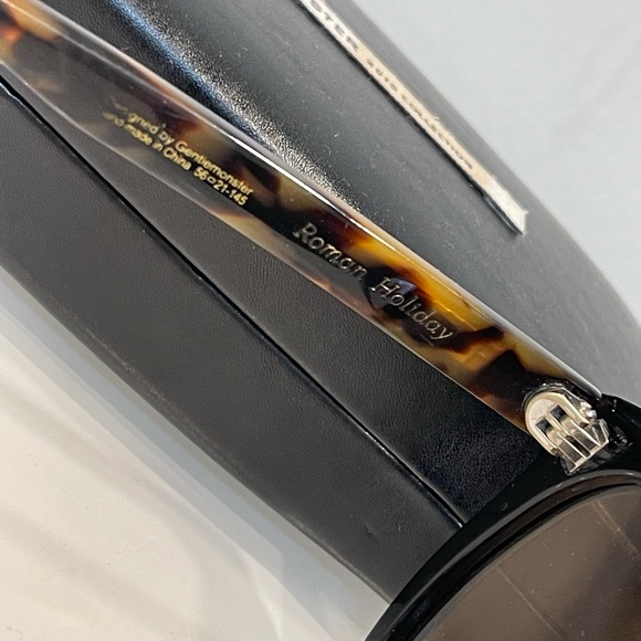 Gentle Monster Roman Holiday - Picture 3 of 3